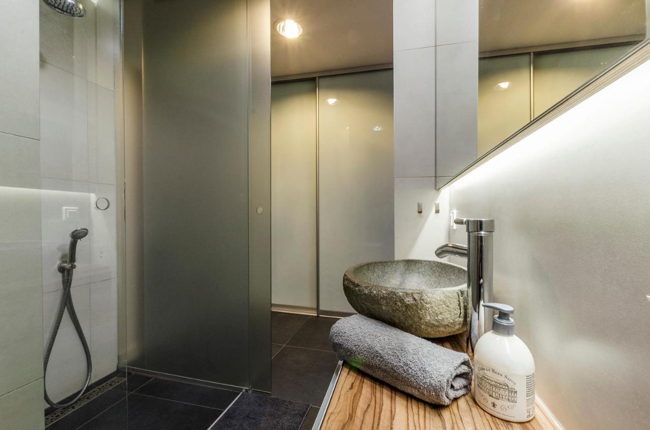 Lupoapartments Kosynierow Klimatyzacja Dostep Na Kod Lodz  Ngoại thất bức ảnh