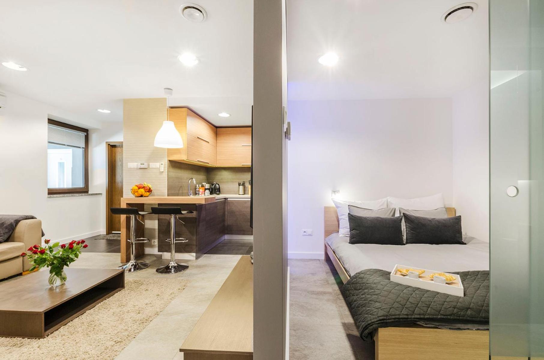 Lupoapartments Kosynierow Klimatyzacja Dostep Na Kod Lodz  Phòng bức ảnh